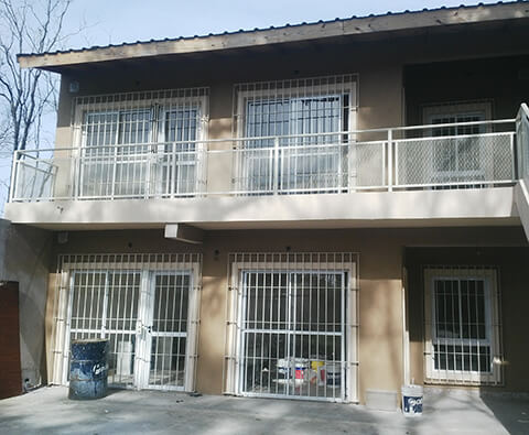 Alquiler de departamento - AV. ROCA Y JUNIN.