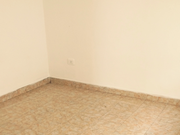 ALQUILA DEPARTAMENTOS - F.2575