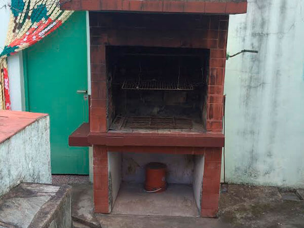 VENTA DE INMUEBLE F.2453. JUNIN 2373 E/MAIPU Y ROSARIO.- BARRIO 'MARILO'. MORENO.-