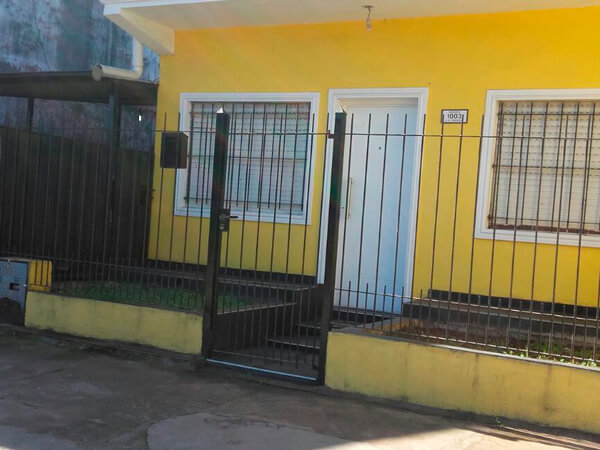 VENDE CASA     F. 2479