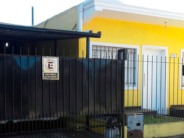 VENDE CASA     F. 2479