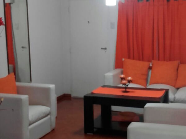 VENDE CASA     F. 2479