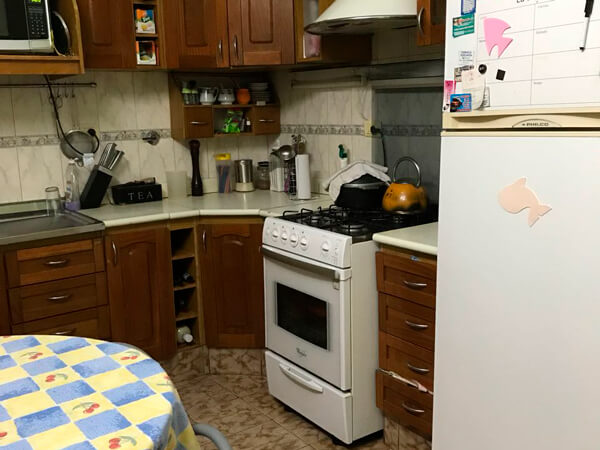 VENDE CASA     F. 2513
