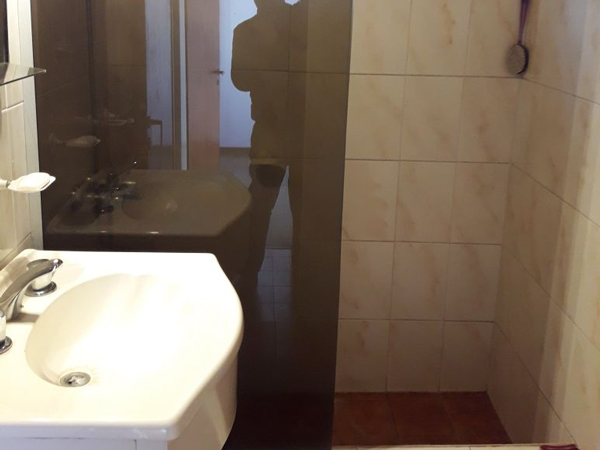 VENDE CASA     F. 2530