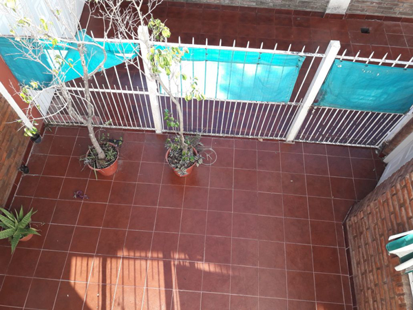 VENDE CASA     F. 2530