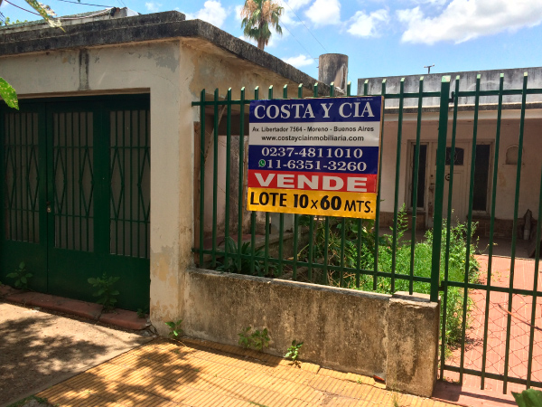 VENDE CASA - F.2585