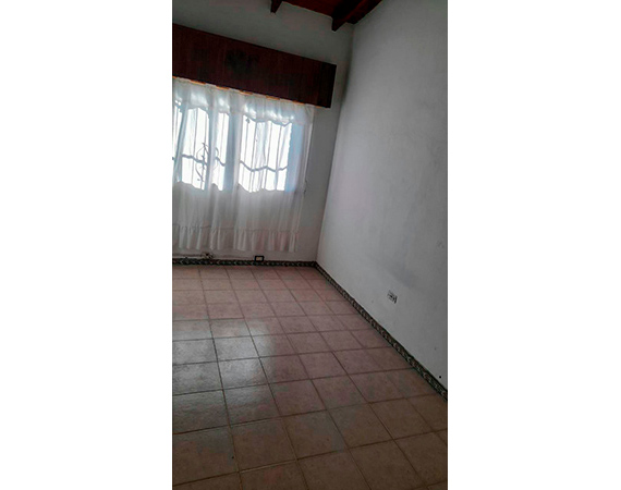 CASA A LA VENTA