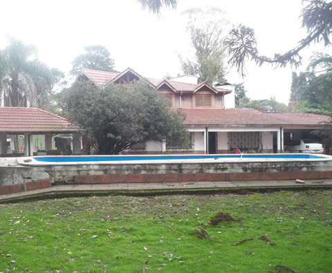 Venta de casa quinta sobre Reconquista 3630
